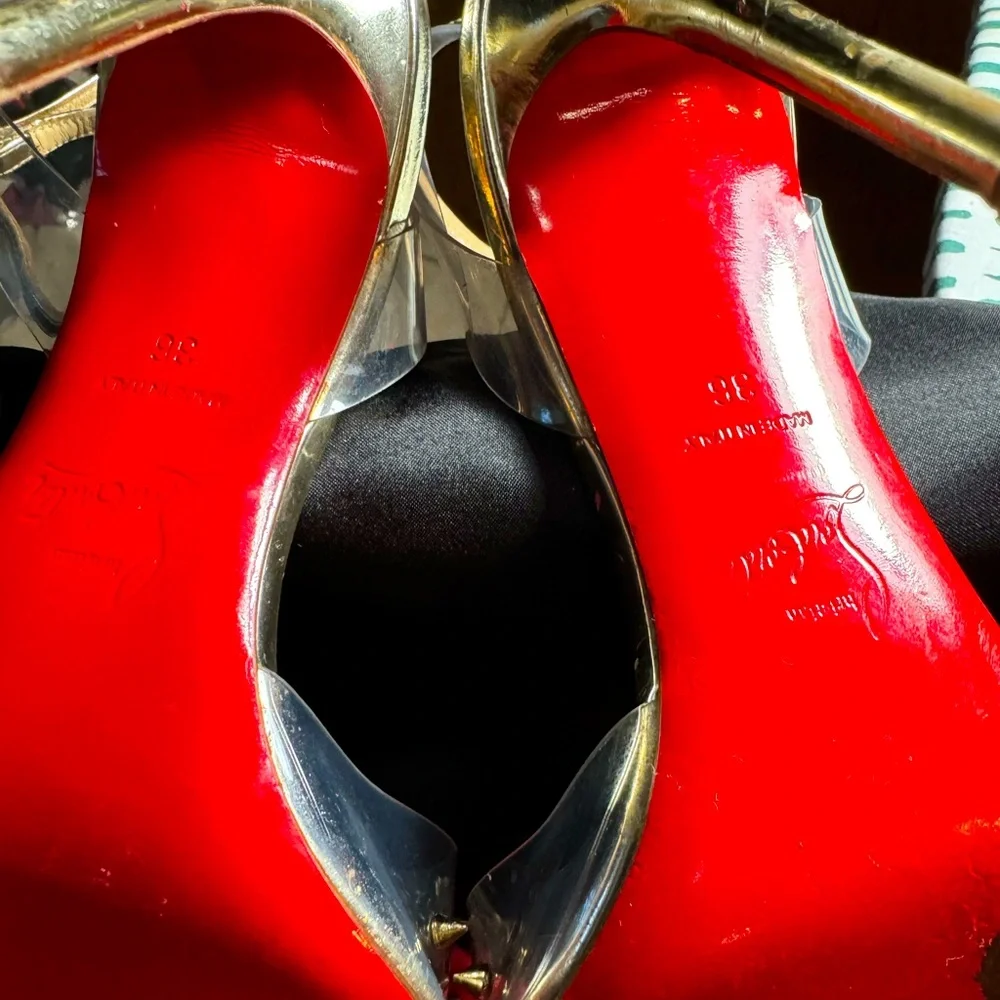 Authentic - Picture 9 of 16